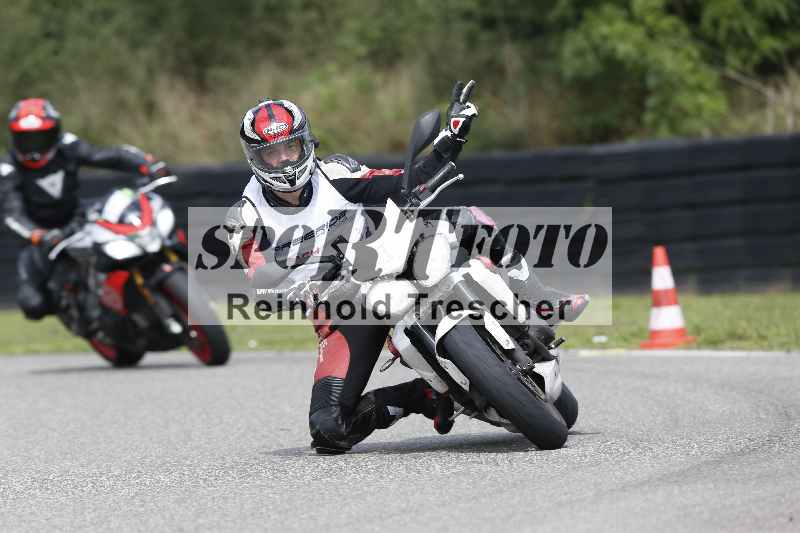 Archiv-2025/40 05.08.2025 FREERIDE Training ADR/Gruppe M/team